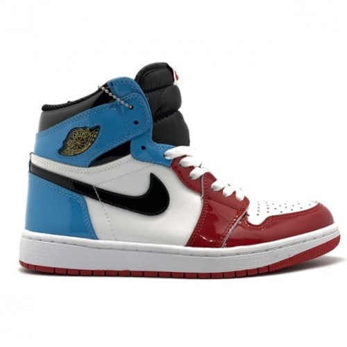 Женские кроссовки Nike Air Jordan 1 Fearless
