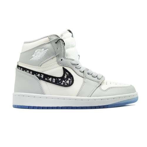 Женские кроссовки Dior x Nike Air Jordan 1