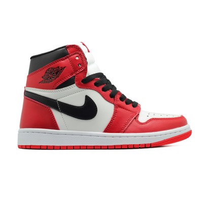 Купить Женские кроссовки Nike Air Jordan 1 Retro Chicago