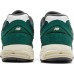 New Balance 2002R Suede Pack - Forest Green: Идеальный выбор для активного образа жизни и повседневной носки